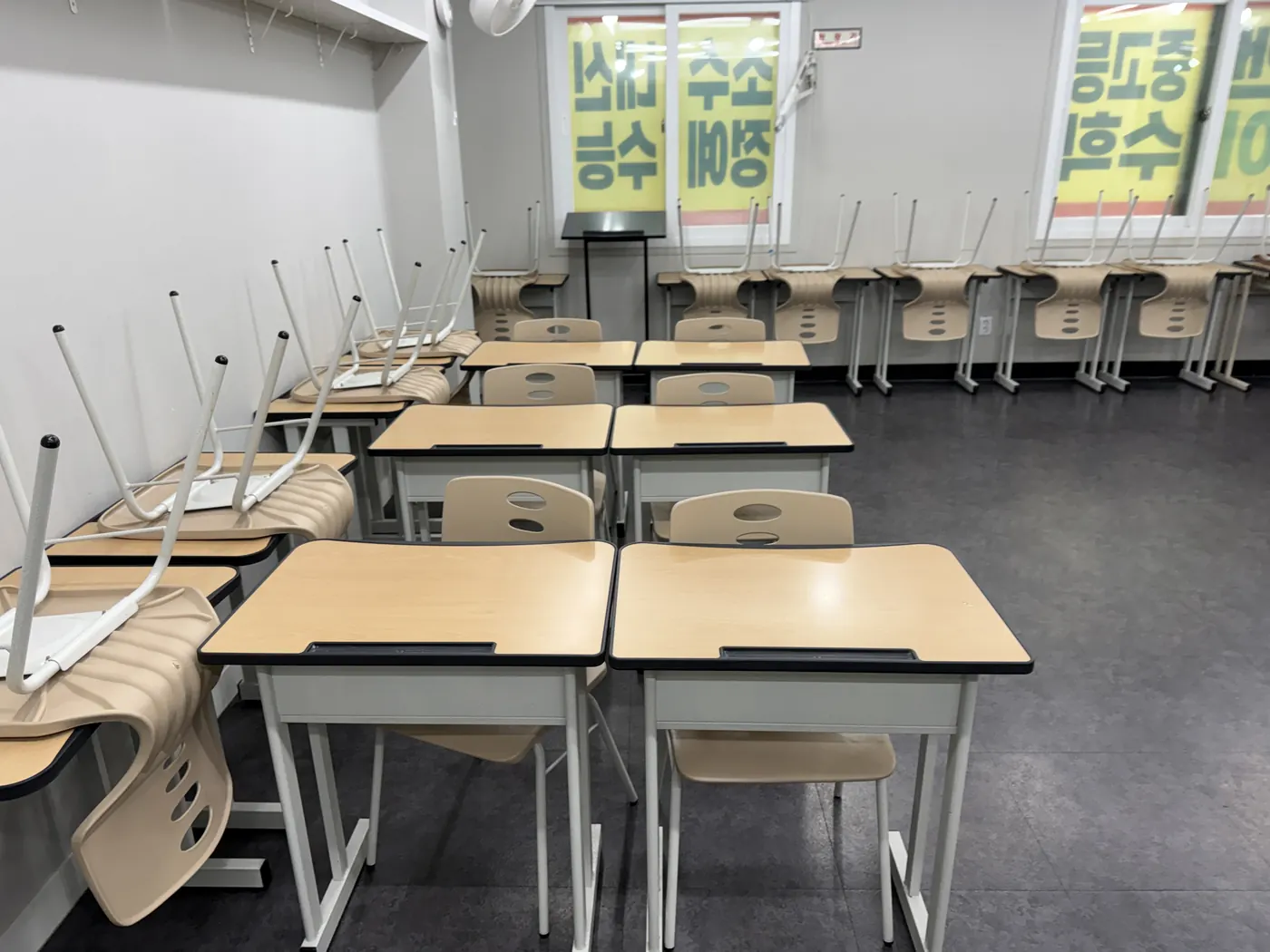 구례군 학원청소 시공 현장 — 강의실 마감