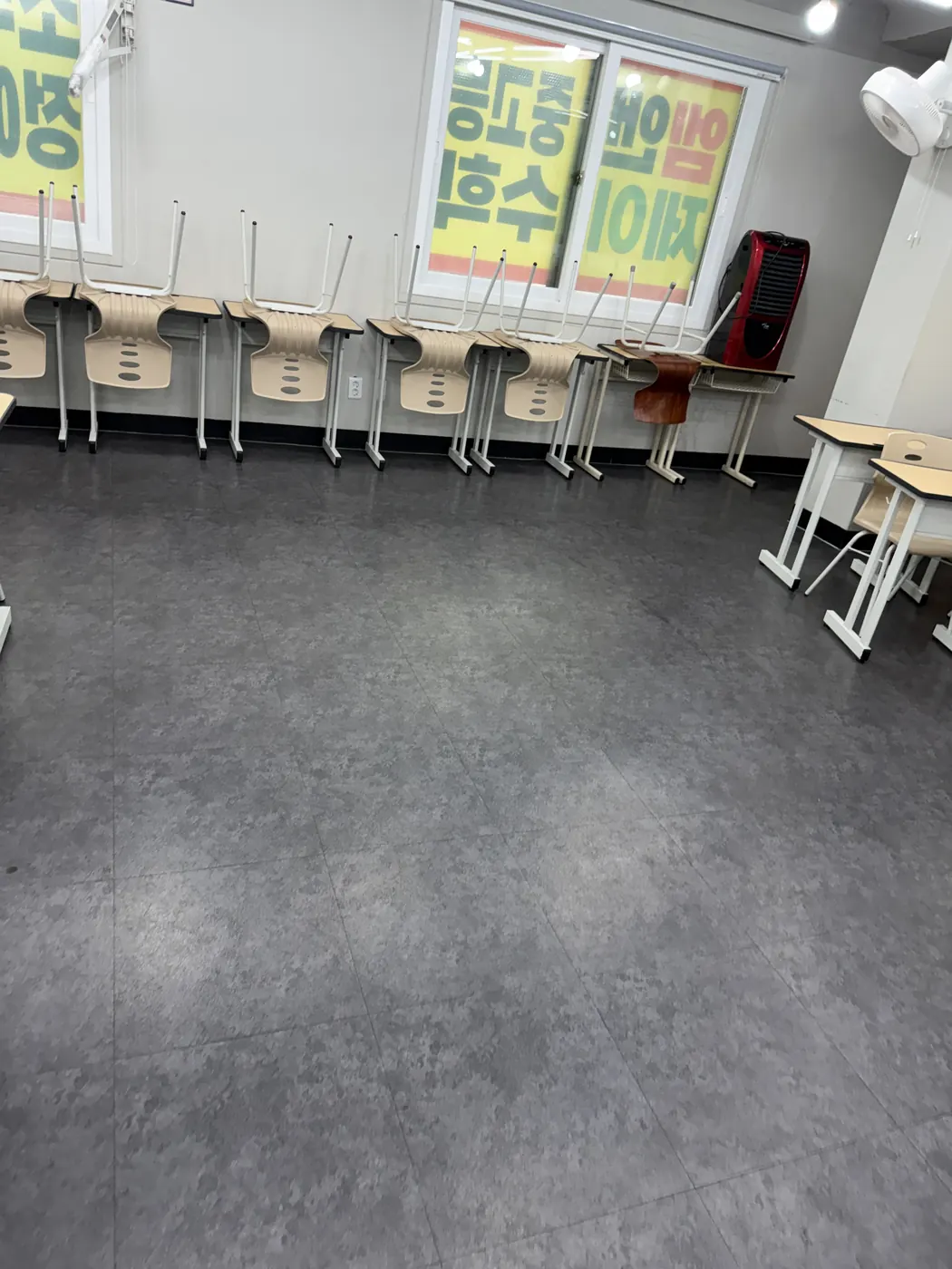 강의실 마감 — 영광군 학원청소 현장