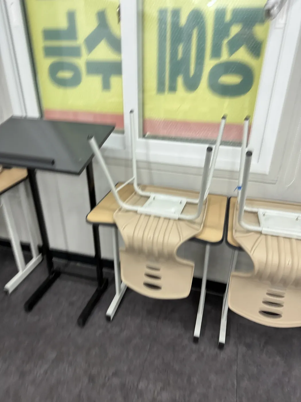 복도 바닥 관리 — 장성군 학원청소 현장