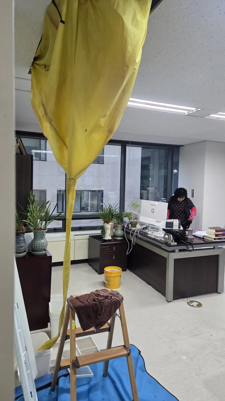 물받이 설치 — 신안군 에어컨청소 현장