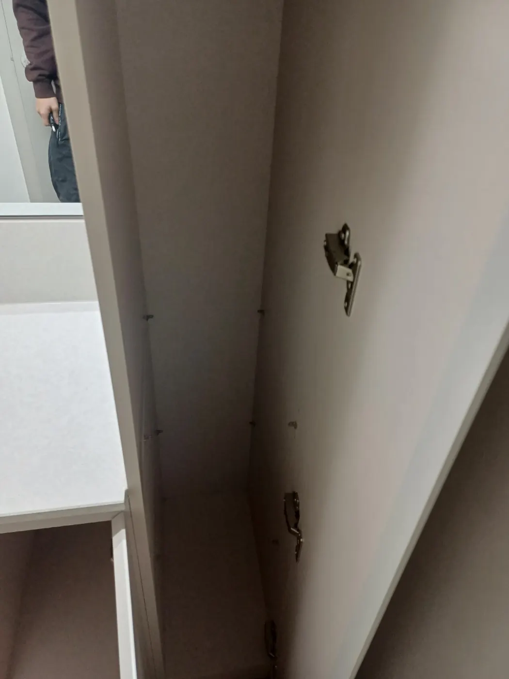 붙박이장 내부 — 벌교읍 입주청소 현장