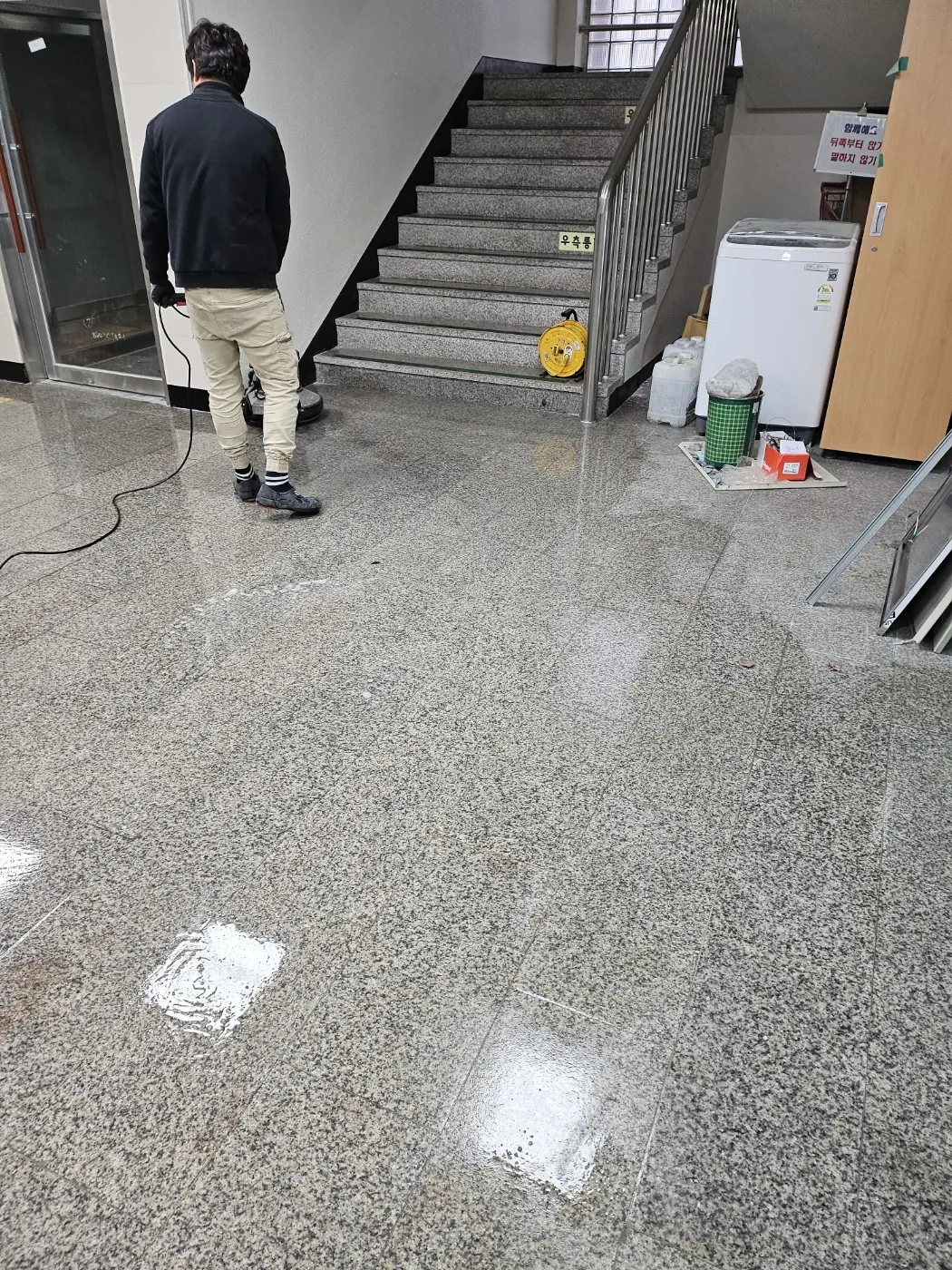 왁스 재코팅 — 함평군 학교청소 현장