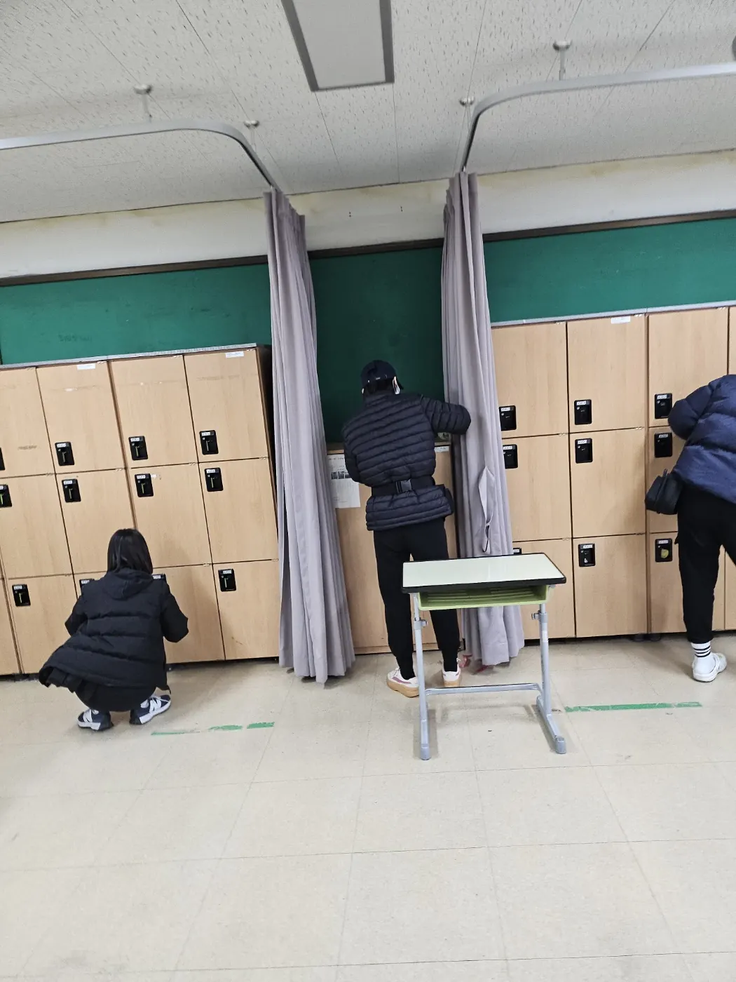 세정 진행 — 장성읍 학교청소 현장